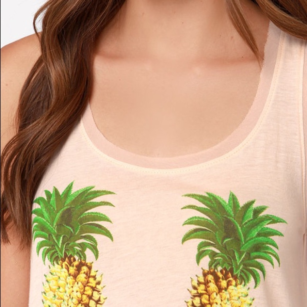 🆕 OTHERS FOLLOW GOT PINEAPPLES PEACH TANK TOP - Picture 5 of 7